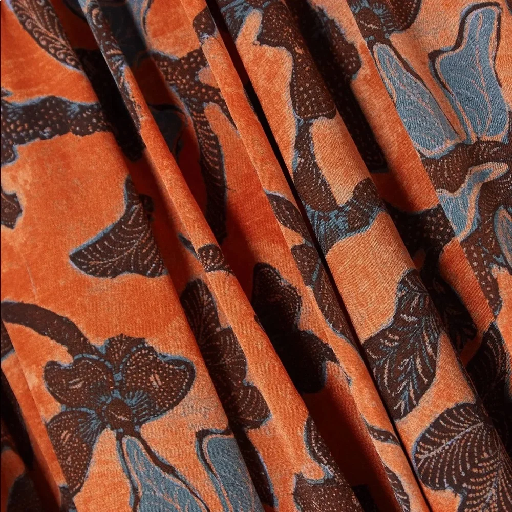 Anya open-back ruched floral-print silk-crepe maxi dress - Picture 4 of 12